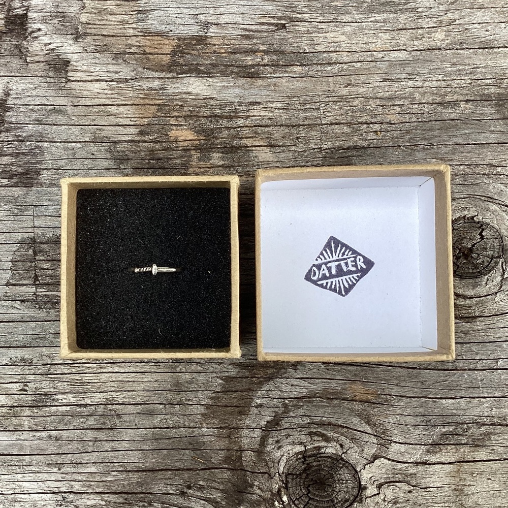 NEW datter SILVER RING Kaye Blegvad DAGGER 6.5 - Picture 2 of 3